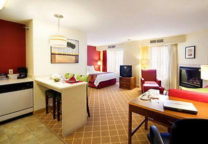 Hotel Easton Columbus